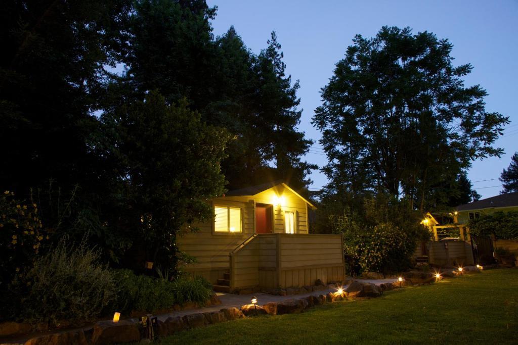 Cottages On River Road Guerneville Cameră foto